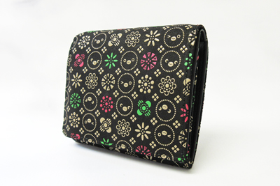 Suicaのペンギン更紗Fleur　折財布